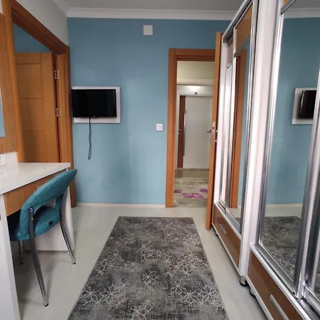 Can Residence 아파트 트라존